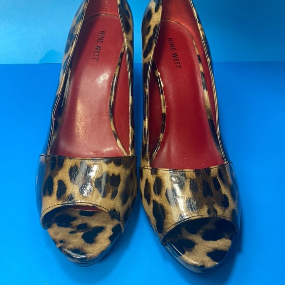 Nine West cheetah print heels size 10m